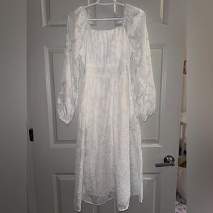 Elegant White Floral Dress